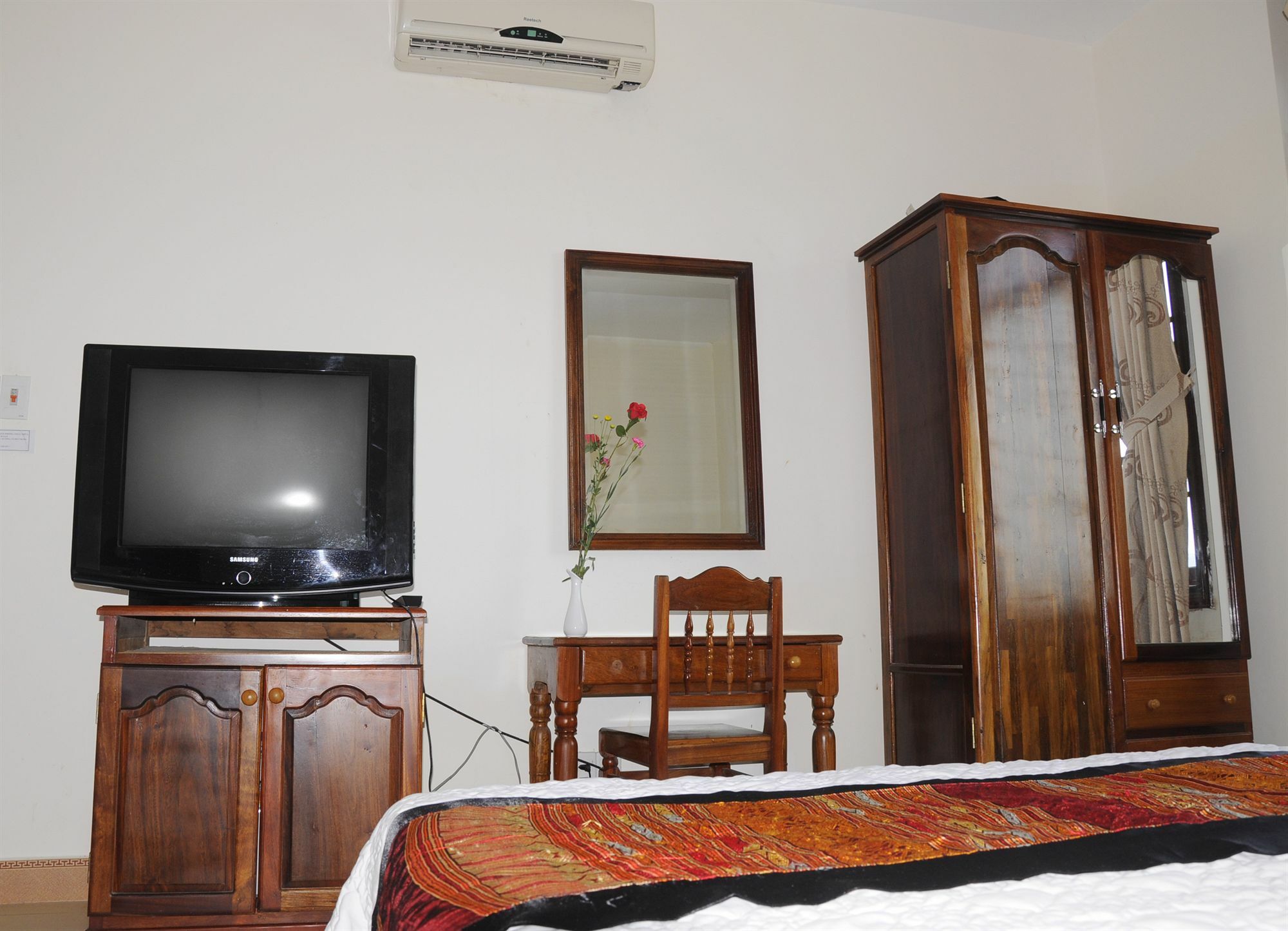 Oyo 1002 Champa Langco Hotel Cu Du Exterior photo
